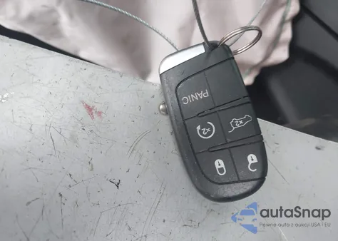 2019 Jeep Grand Cherokee Limited 4X2 из США, поврежденный, VIN 1C4RJEBG1KC656740